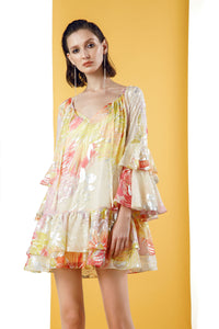 short loose floral dress with v opening and loose sleeves 